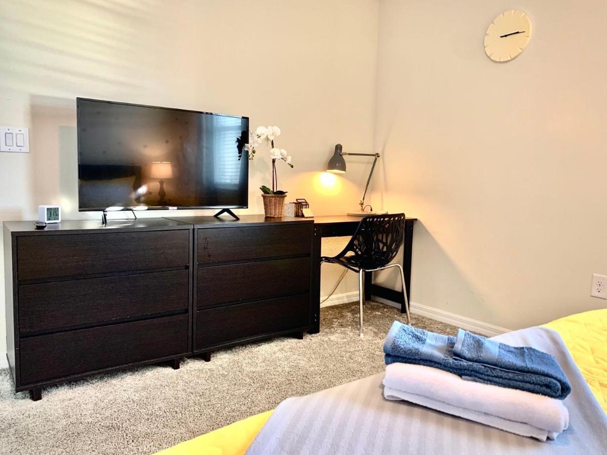3B2B-Beautiful Lake View-Baby Friendly-Free Water Park!No Resort Fee-5 Miles To Disney-Storey Lake 3141 Kissimmee Exteriör bild